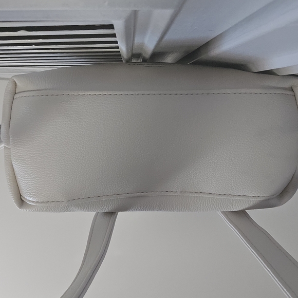 Cynthia Rowley Cream Women's Bag - Picture 5 of 6